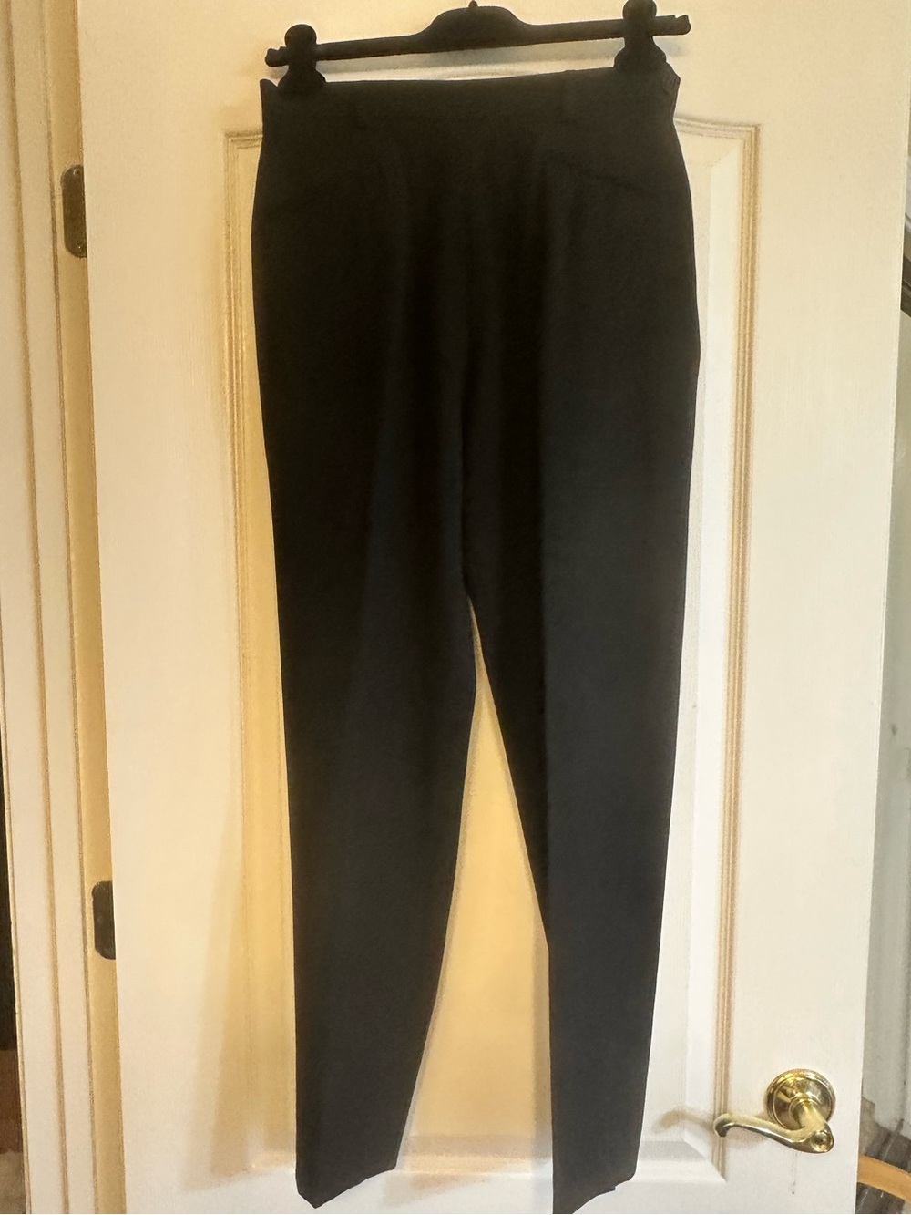 FABRIZIO GIANNI black slim tapered leg pants size 8. Like new.